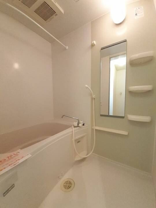 バス・シャワールーム　浴室