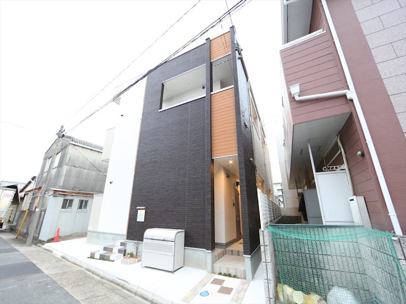 建物外観　外観　デザイナーズ　光インターネット無料