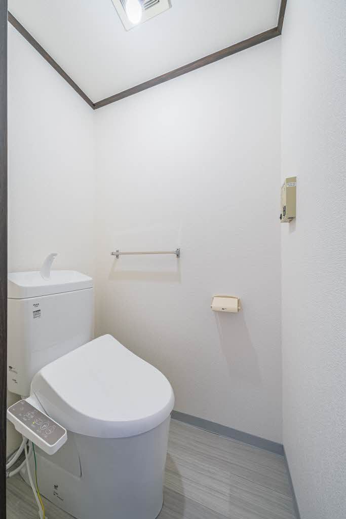 トイレ　トイレ