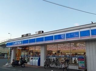 コンビニ　ローソン（コンビニ）まで490m