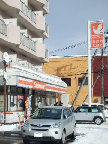 コンビニ　セイコーマート（コンビニ）まで473m