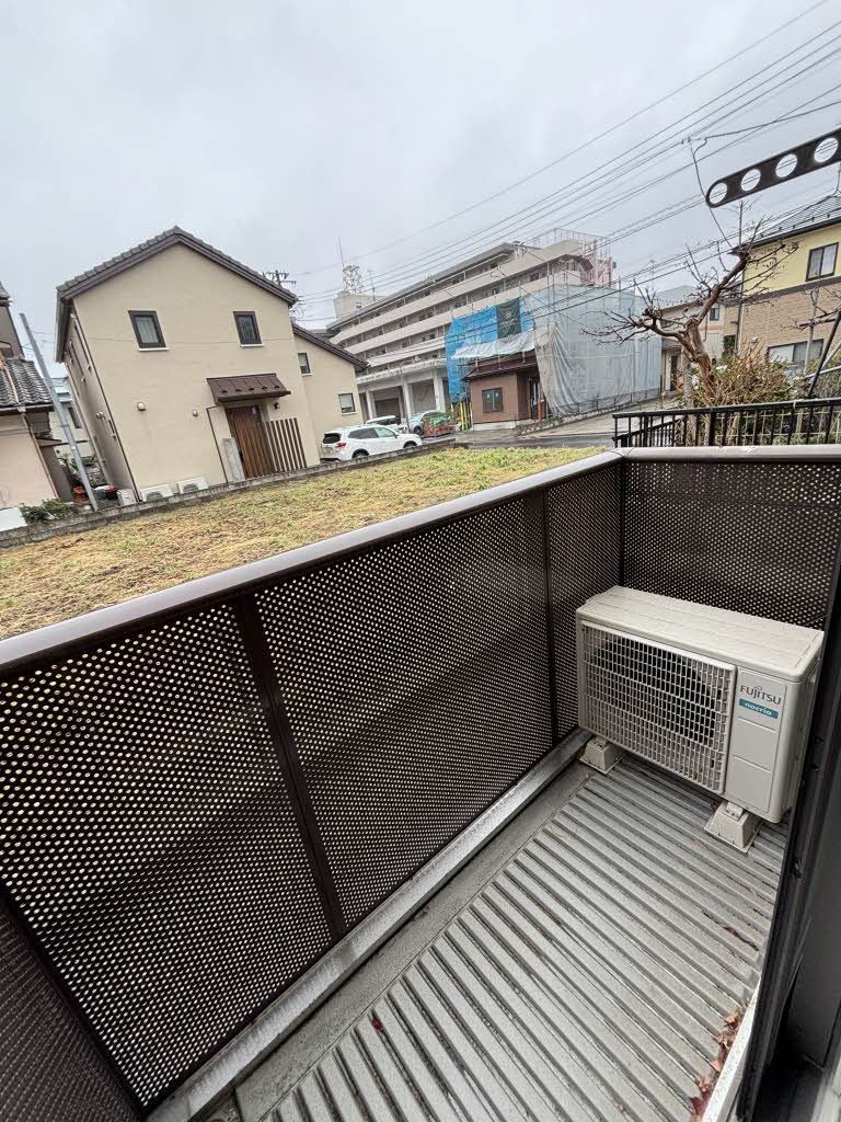 バルコニー　バルコニー