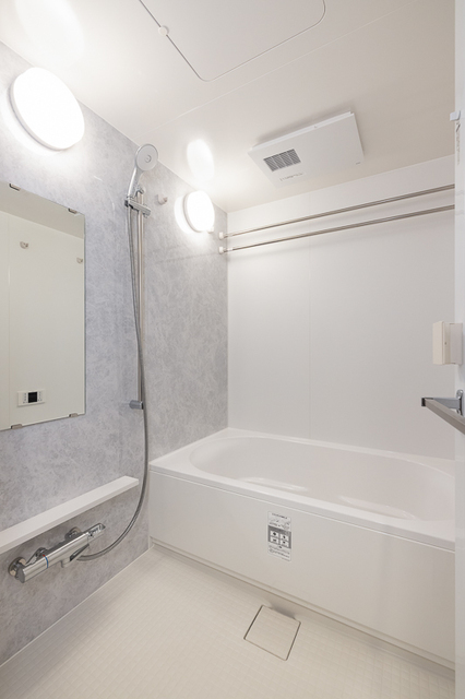 バス・シャワールーム