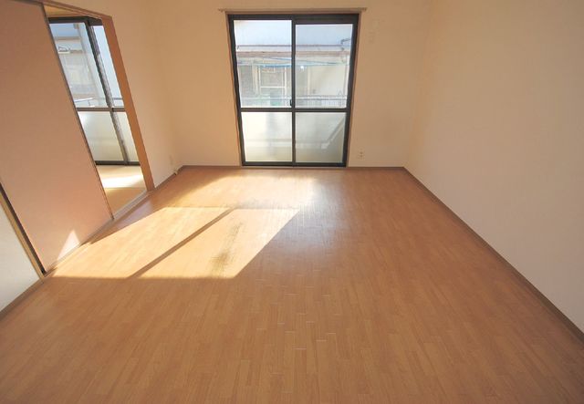 居室・リビング　リビング