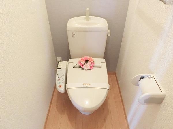 トイレ　ウォシュレット！