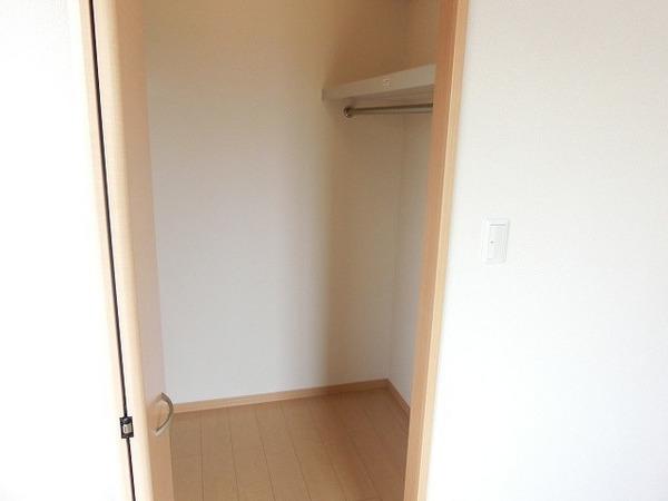 収納　ウォークインクローゼット！