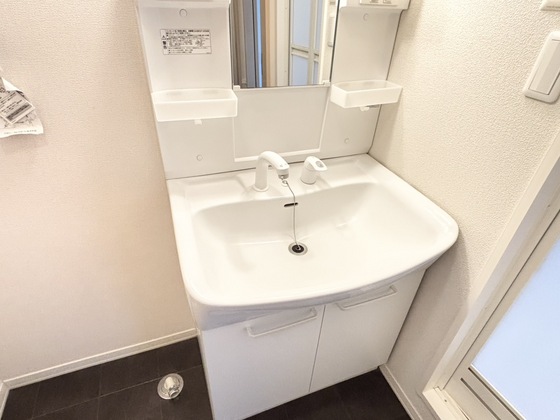 洗面設備　洗髪洗面化粧台