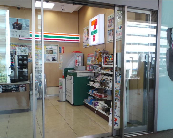 コンビニ　セブンイレブン　渋谷セルリアンタワー店（コンビニ）まで343m