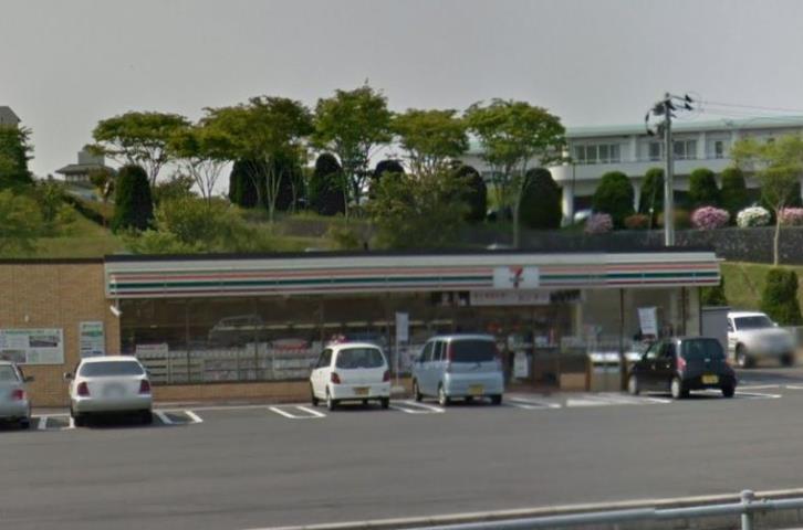 コンビニ　セブンイレブン（コンビニ）まで2785m