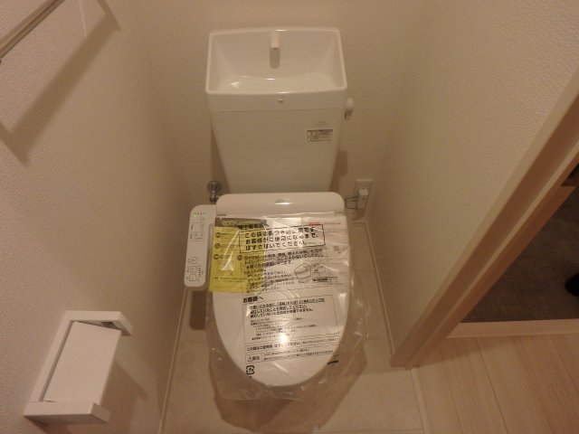 トイレ　清潔感のあるトイレです