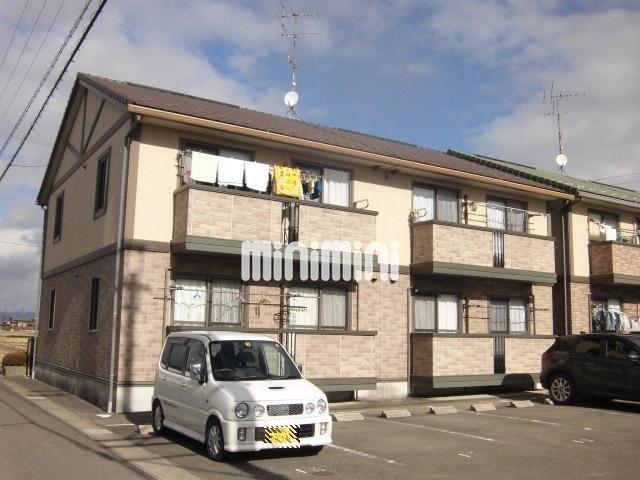 建物外観　人気のダイワハウスですよ。