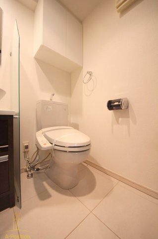 トイレ　アーデン堺筋本町