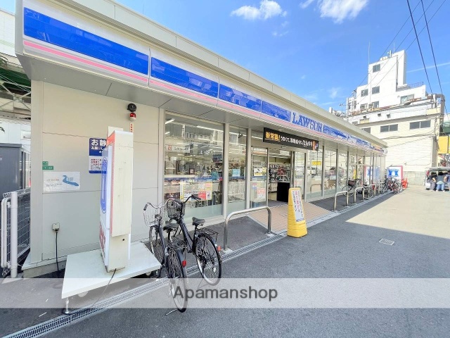 コンビニ　ローソン森ノ宮駅南店（コンビニ）まで586m