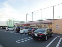 コンビニ　セブンイレブン 浜松東三方町店（コンビニ）まで538m