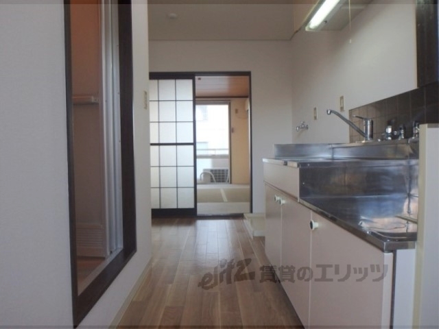 その他部屋・スペース　廊下