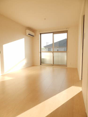 居室・リビング　広いリビング★