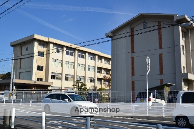 小学校　岡山市立平井小学校（小学校）まで1300m