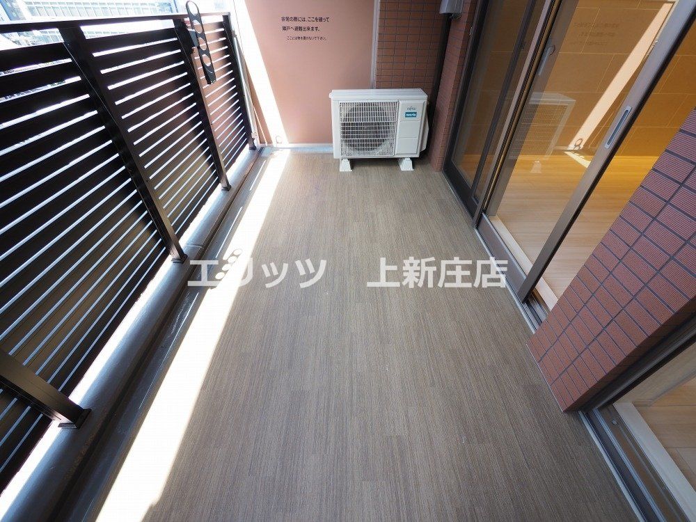 バルコニー　バルコニー