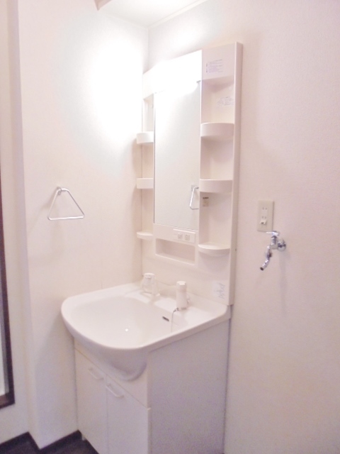 洗面設備　洗髪洗面化粧台