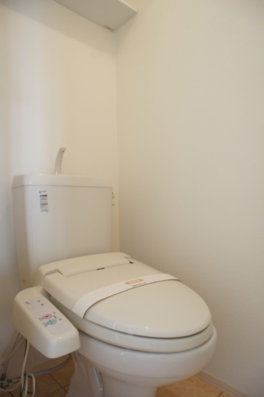 トイレ　図面と現状に相違がある場合には現状を優先