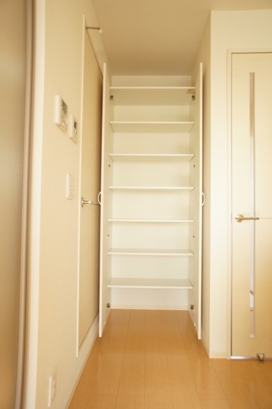 収納　図面と現状に相違がある場合には現状を優先