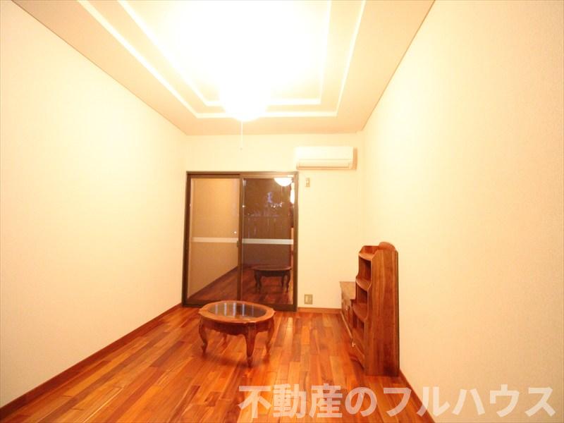 居室・リビング　写真は別室