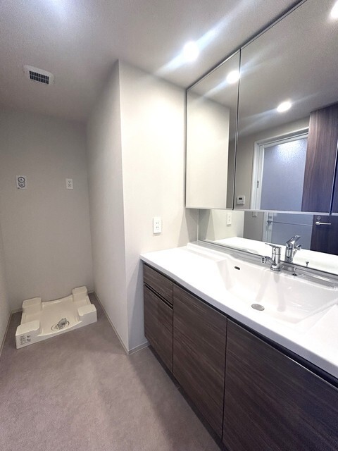 洗面設備　★収納付き、独立洗面台★