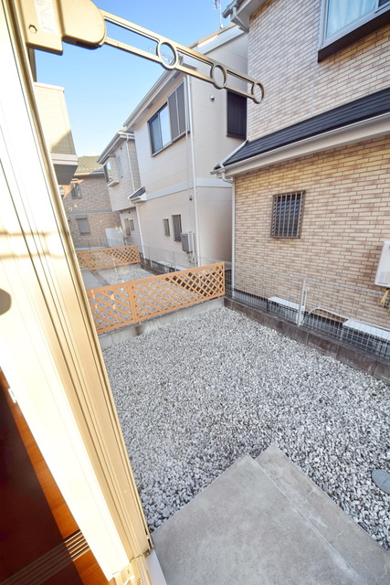 バルコニー　～洗濯物干そうっ～