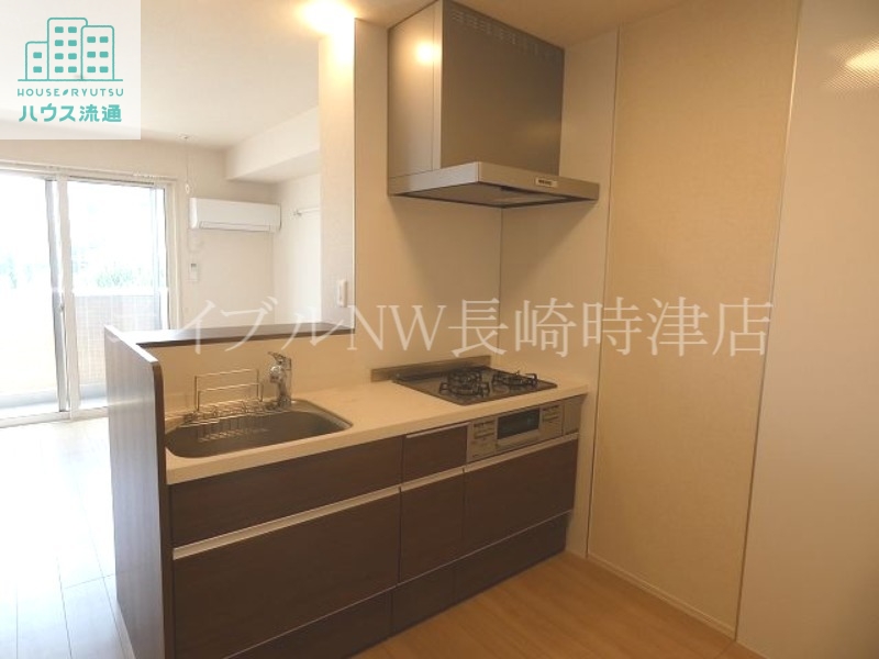 キッチン　※別号室写真になります。