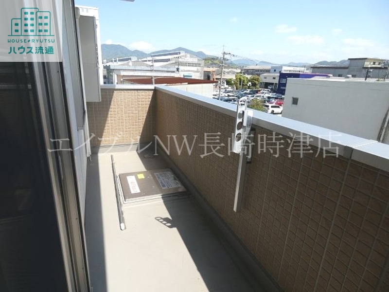 バルコニー　※別号室写真になります。