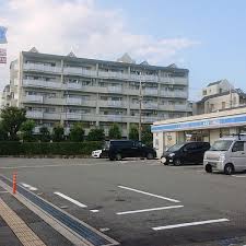 コンビニ　ローソン 池田八王寺二丁目店（コンビニ）まで859m