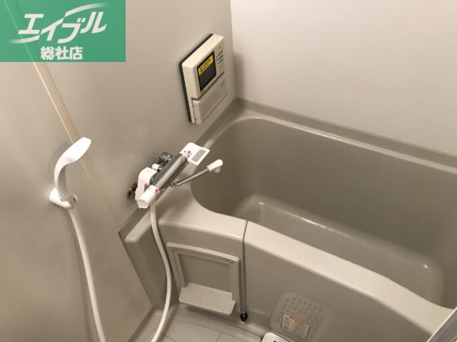 バス・シャワールーム　バス（浴室乾燥機付）