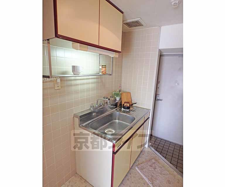 キッチン　ワイドサイズのキッチンです。