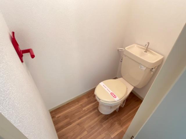 トイレ　トイレ