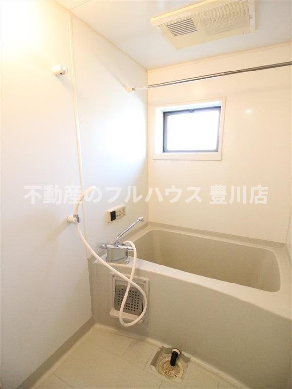 バス・シャワールーム　写真は別室