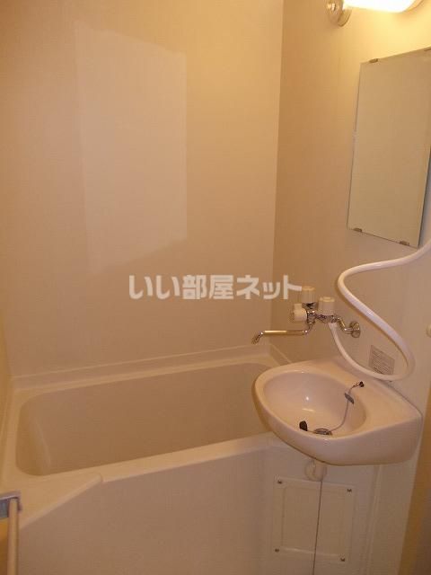 ドミール本城の風呂写真