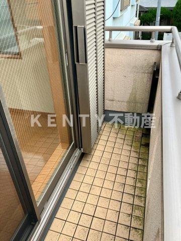 バルコニー　バルコニーがあります