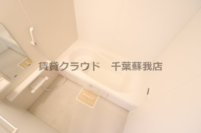 バス・シャワールーム　広いお風呂は足が伸ばせて気持ちいいですね！