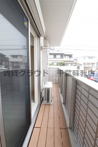 バルコニー　お洗濯にも便利なバルコニー付き