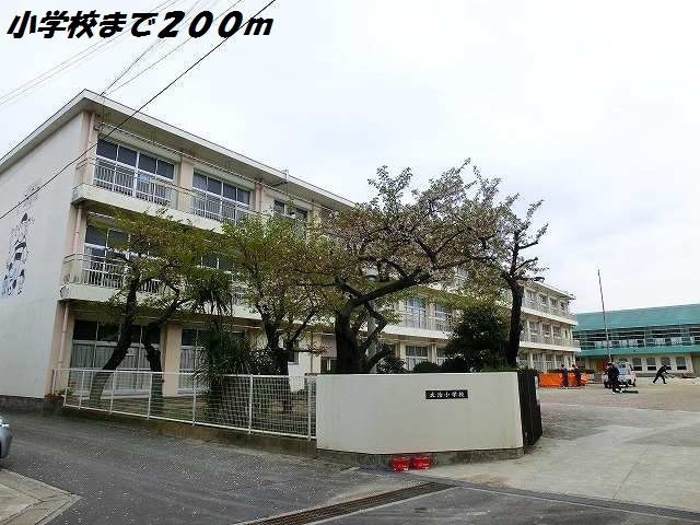 小学校　大治小学校（小学校）まで200m
