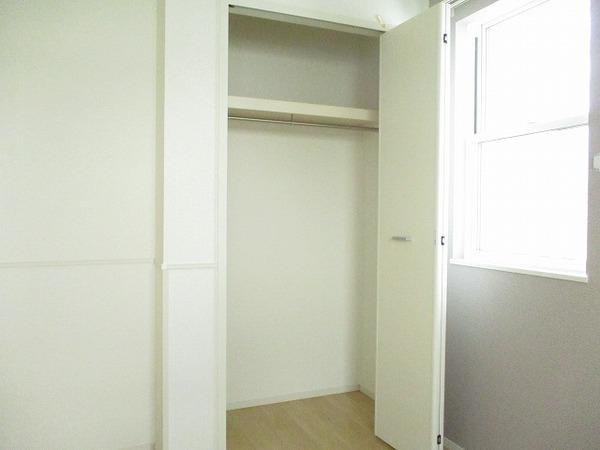 収納　洋室クローゼット！