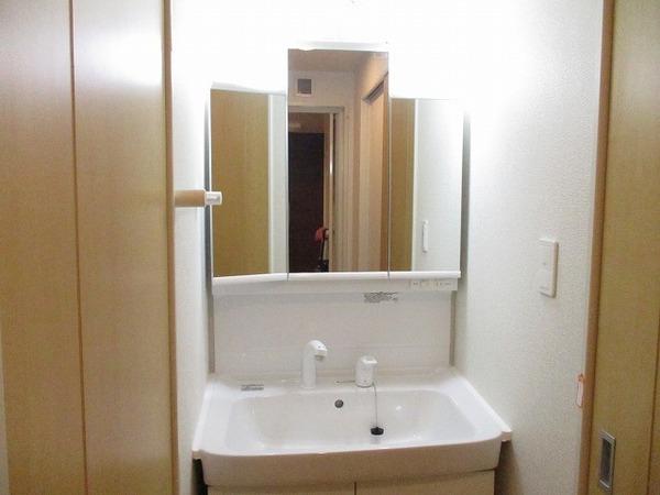 洗面設備　シャンプードレッサー！