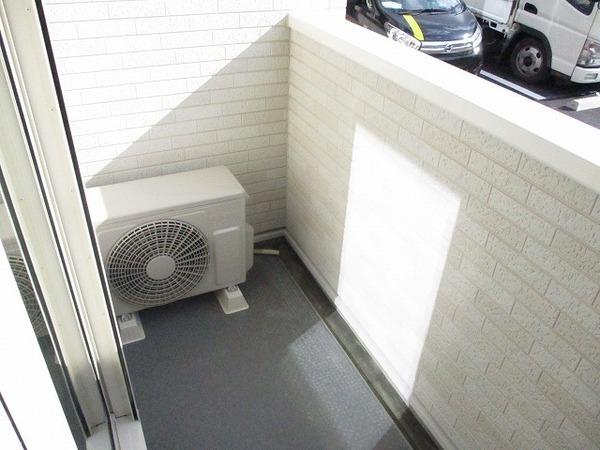 バルコニー　南向きバルコニー！