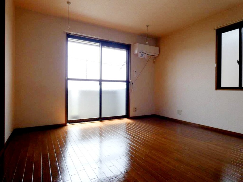 居室・リビング　図面と現状に相違がある場合には現状を優先