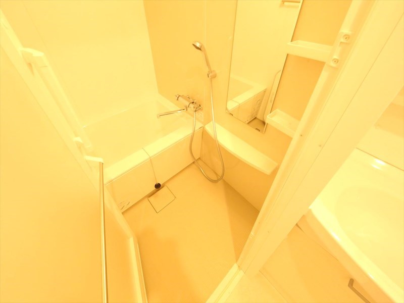 バス・シャワールーム　バスルーム　浴室暖房乾燥機付き