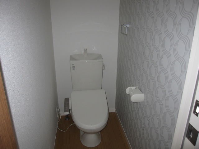 トイレ　トイレ（同等タイプ）
