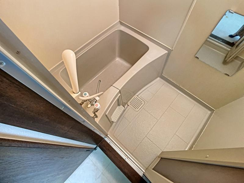 バス・シャワールーム　浴室