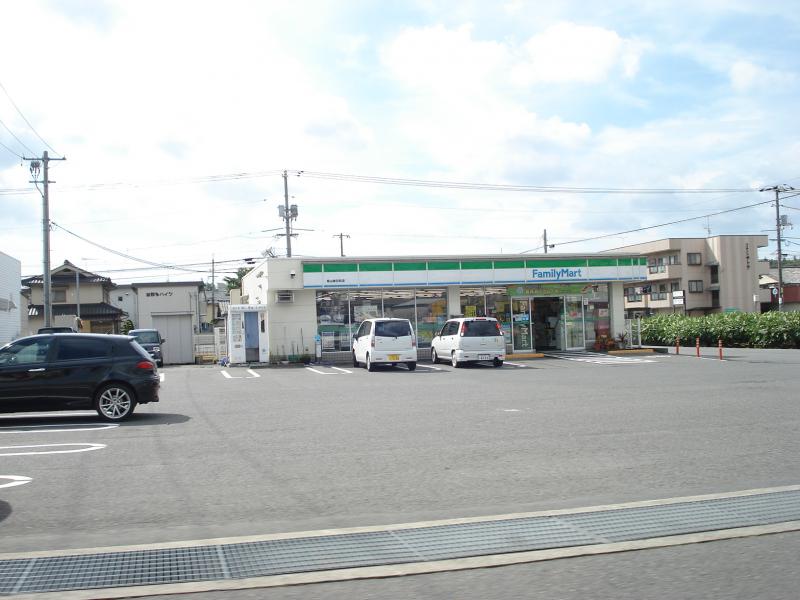コンビニ　ファミリーマート 福山春日町店（コンビニ）まで573m