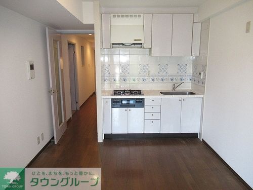 キッチン　キッチン　内装後　※2019年5月撮影