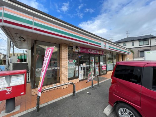 コンビニ　セブンイレブン 柏加賀3丁目店（コンビニ）まで1030m